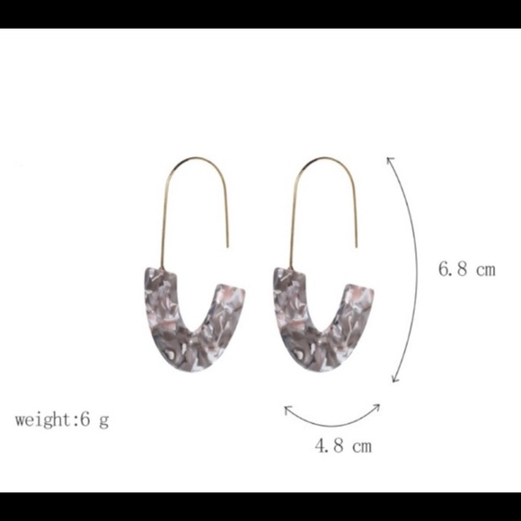 Boho Grey Resin Acrylic Drop Earrings Christmas Gift - Picture 2 of 3